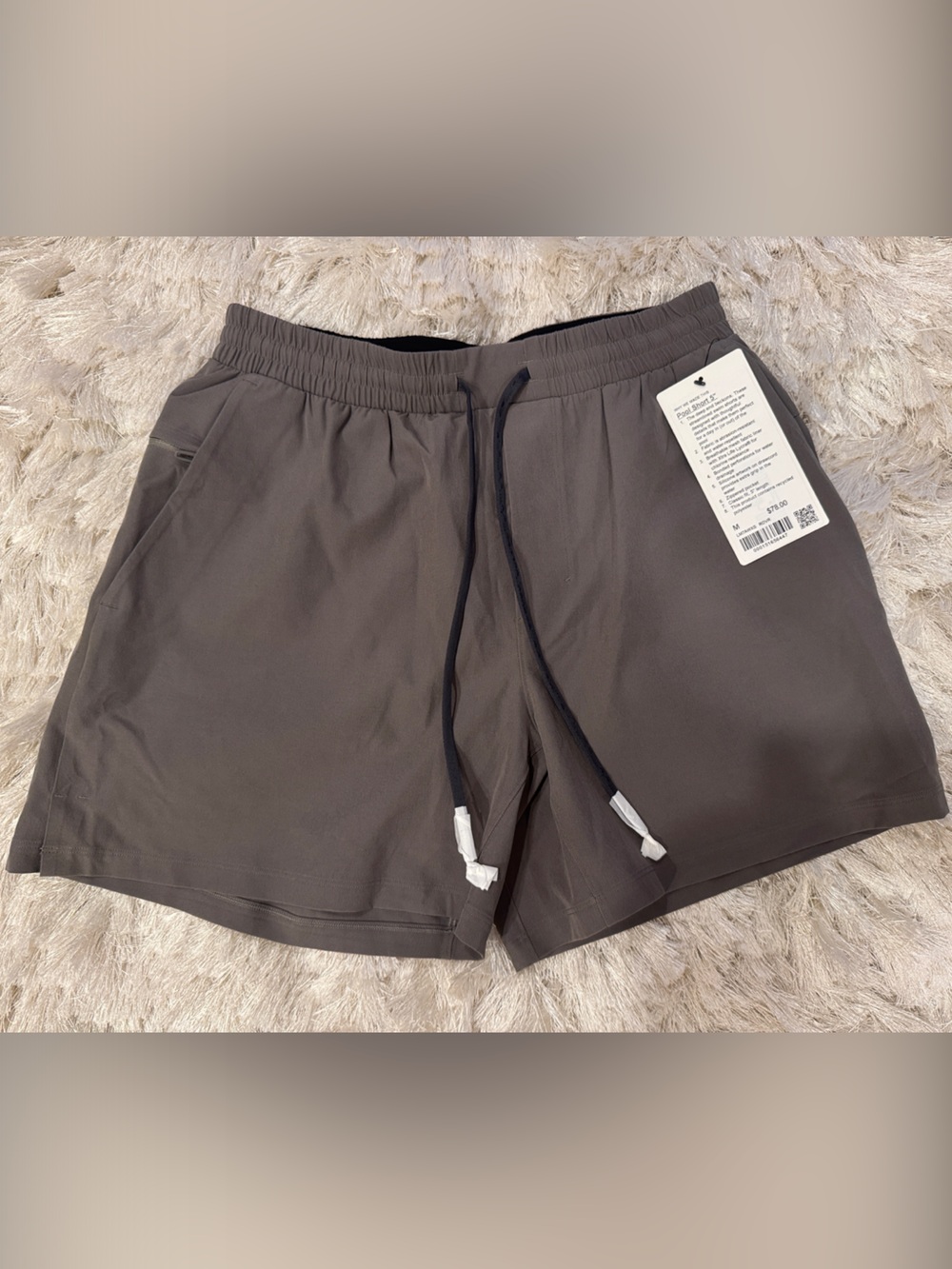 Lululemon pool short, 5”